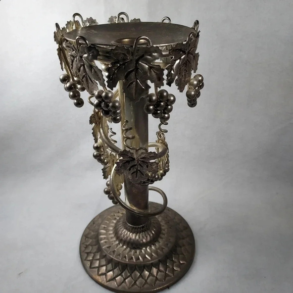 Silverplate Grapevine Candlestick - Picture 3 of 6